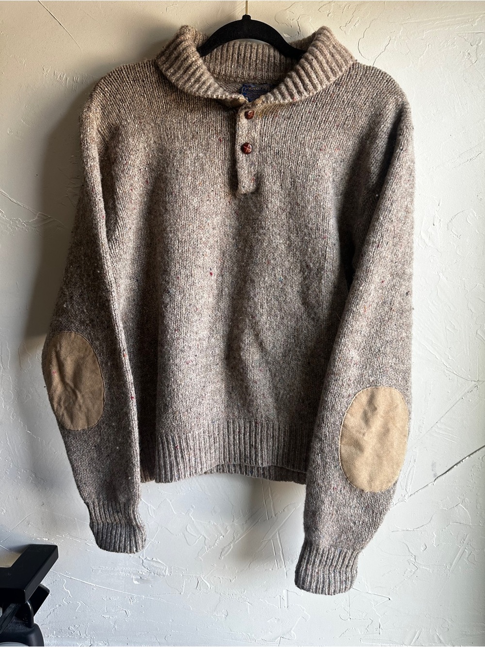 Vintage Pendleton Virgin Wool Sweater Suede Elbow Patch Heritage USA Sz M